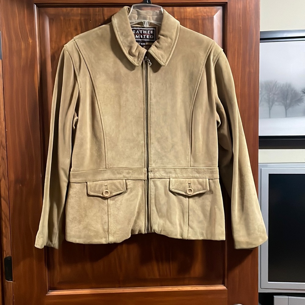 Leather Limited genuine suede leather jacket. Size XL